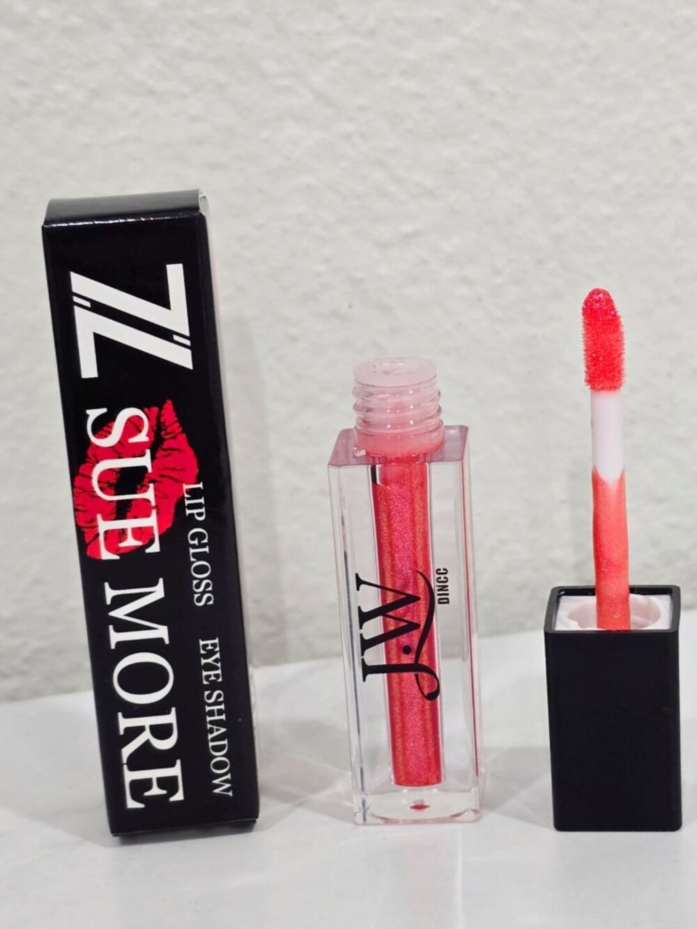 Sue More Lip Gloss & Eye Shadow Shimmering Red Dual‑Use Long‑Wear Formula NWT - Picture 2 of 6